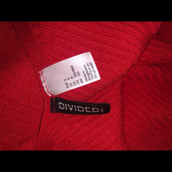 Red Ribbed Tank - Picture 3 of 3